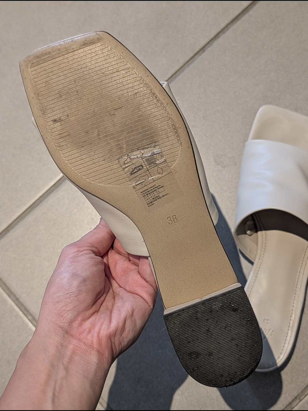 H&M | White Slide Sandals - Picture 4 of 4